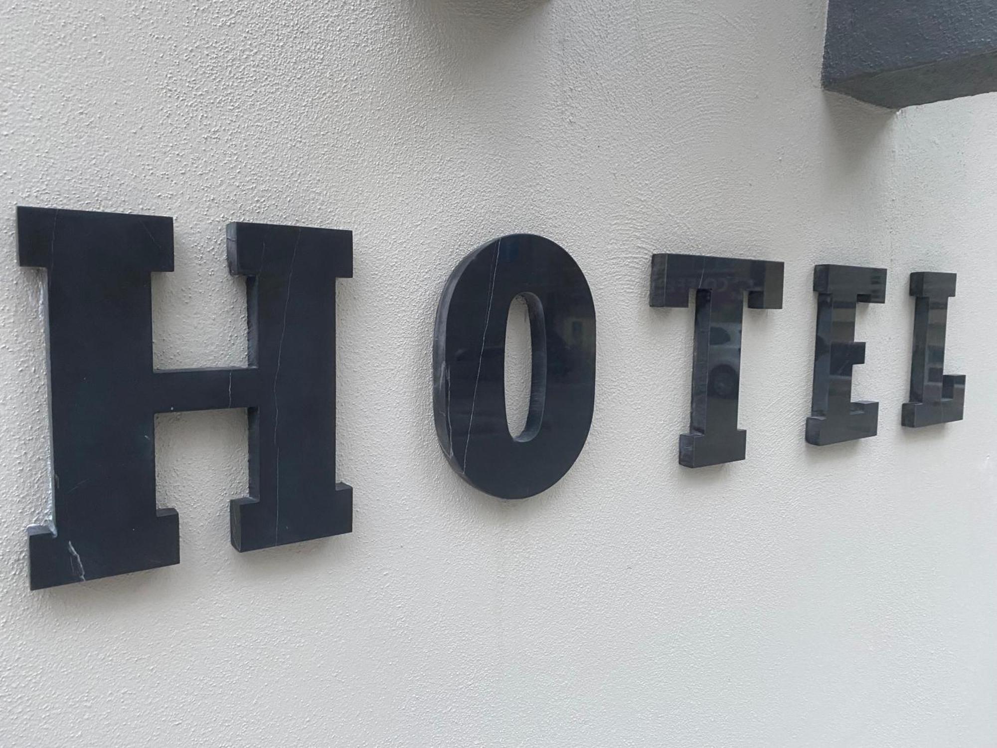 In The Middle Hotel 안탈리아 외부 사진